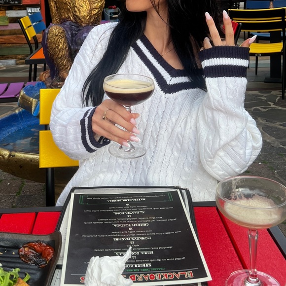 Simply Obsessed White And Navy Sweater - Picture 11 of 11